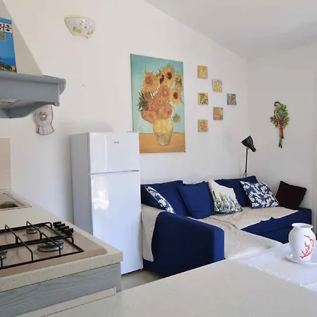 Lejlighed Borgo Sul Mare Tanaunella